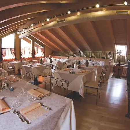 Aparthotel Elga *